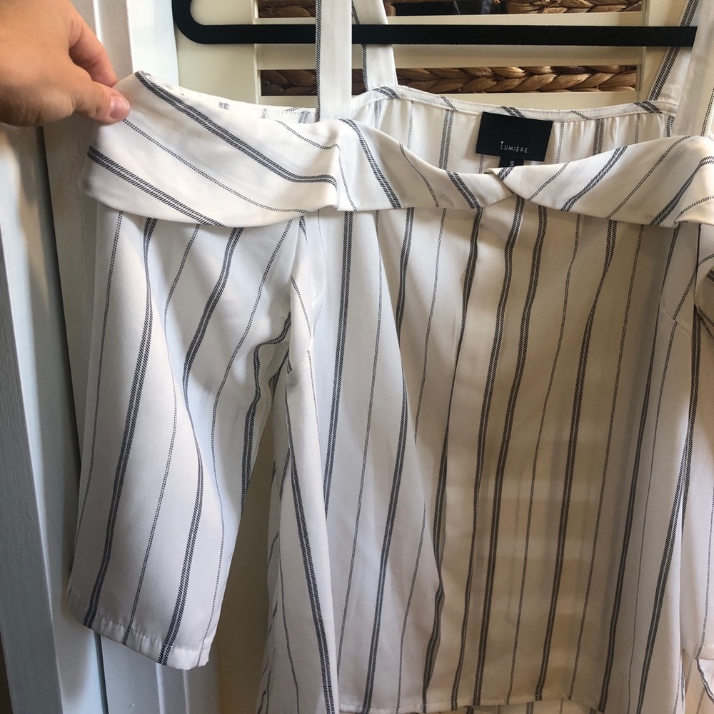 Striped top with cute sleeve detail
